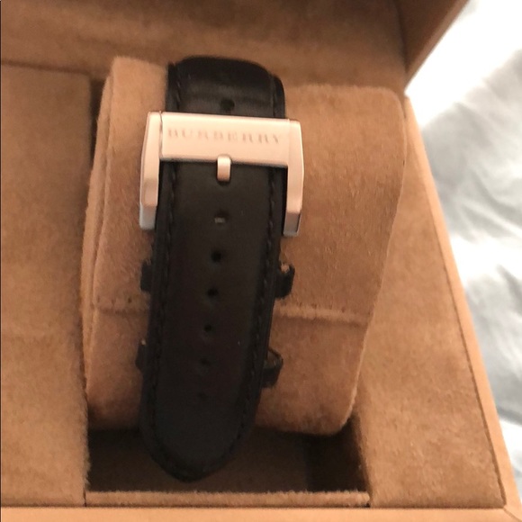 Burberry men’s chronograph - Picture 4 of 5